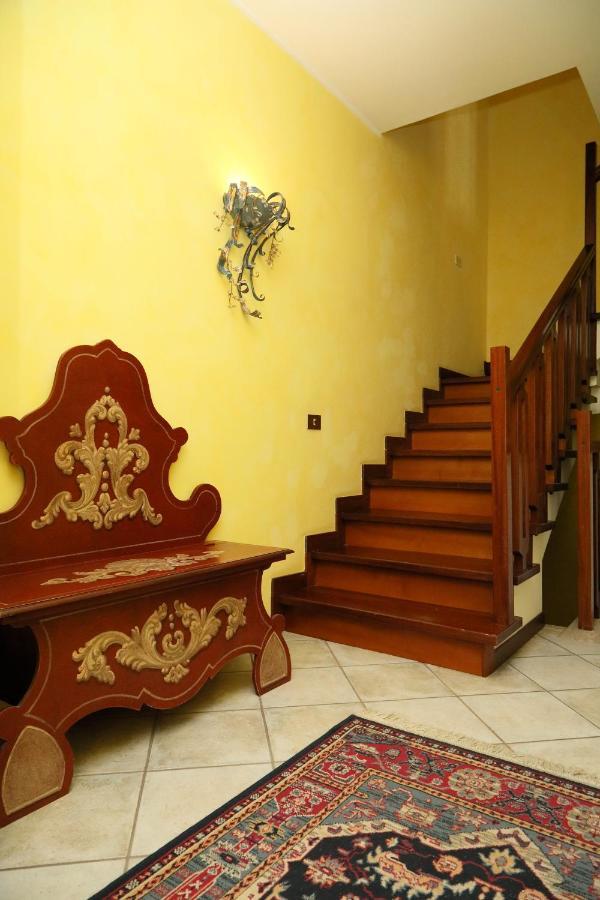 شقة La Terrazza In Collina سان جيميني المظهر الخارجي الصورة