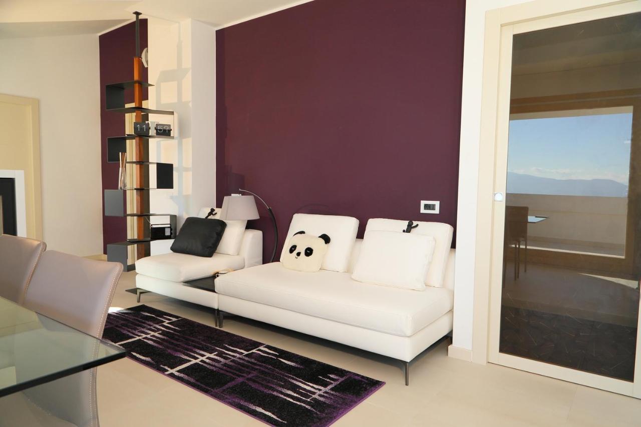 شقة La Terrazza In Collina سان جيميني المظهر الخارجي الصورة